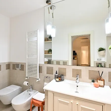 Monti Luxury Patio アパート *