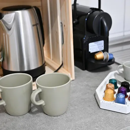 Monti Luxury Patio アパート